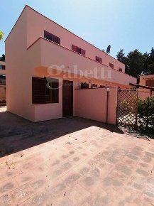 Foto Villa a schiera in Nastasi, Pollina di 40 m² con 2 locali in vendita