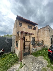 Foto Casa indipendente in Via Mazzini 29, Terralba Centro di 110 m²