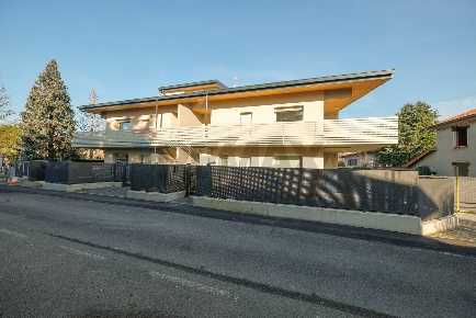 Foto Appartamento a Brembate Centro di 133 m² con 5 locali in vendita