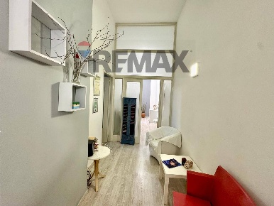 Foto Appartamento in via Sant'Angelo 81, Molfetta di 89 m² con 3 locali