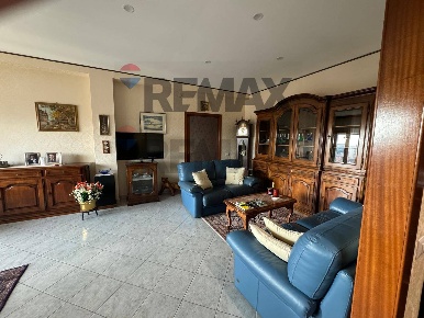 Foto Appartamento a Cassino Centro di 121 m² con 3 locali in vendita