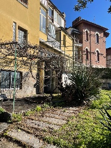 Foto Case semi ndipendenti in Via Cristoforo Colombo 56, Moncalieri