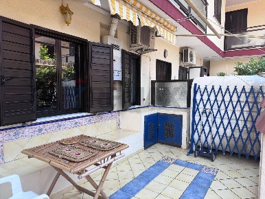 Foto Appartamento in Via Pescinola 42, Formia Centro di 70 m² con 3 locali