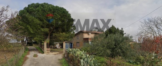 Foto Casa indipendente in Strada Provinciale 80 snc, Calascibetta di 227 m²