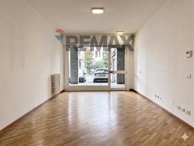 Foto Ufficio in Via Leonardo Da Vinci 22, Cernusco sul Naviglio Centro