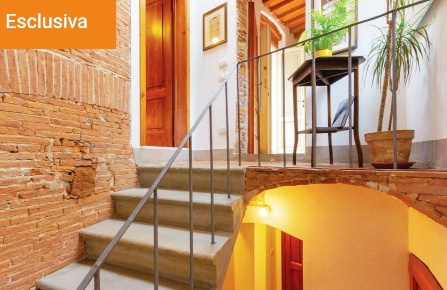 Foto Rustico a Calci Centro di 185 m² con 9 locali in vendita