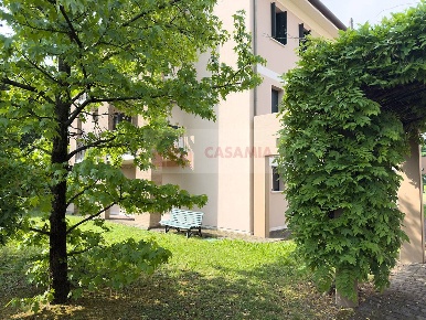 Foto Appartamento in Via Ferrari 6, Chiarano Centro di 100 m² con 4 locali