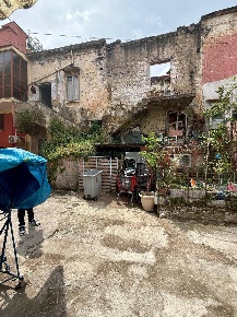Foto Rustico in via guglielmo marconi pomigliano, Pomigliano d'Arco Centro