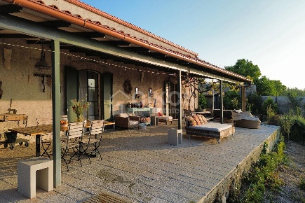 Foto Villa unifamiliare in C.da Maccari s.n.c, Noto di 160 m² con 8 locali