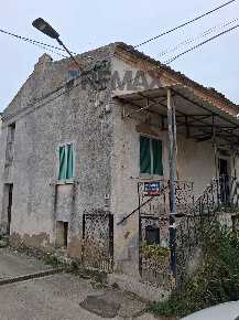 Foto Case semi ndipendenti a Crecchio Villa Consalvi di 220 m² in vendita