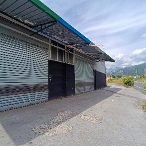 Foto Capannone industriale a Massa Ronchi - Poveromo di 190 m² con 2 locali