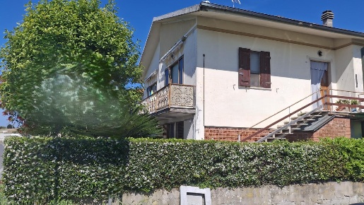 Foto Casa indipendente a San Giuliano Terme Pontasserchio, Pappiana