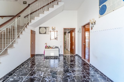 Foto Casa indipendente a Empoli Ponzano di 140 m² con 6 locali in vendita
