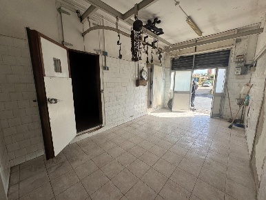 Foto Negozio a Livorno Via Grande - Piazza della Repubblica di 65 m²