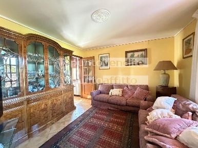 Foto Appartamento a Lucca Monte San Quirico - Tre Cancelli di 100 m²
