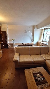 Foto Appartamento a Massa Centro di 110 m² con 5 locali in vendita