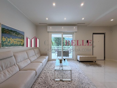 Foto Appartamento a Camaiore Camaiore Paese di 100 m² con 4 locali