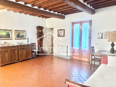 Foto Casa indipendente a Capraia e Limite Limite di 115 m² con 5 locali