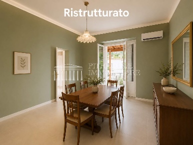 Foto Appartamento in Via Foce, Ischia Centro di 120 m² con 5 locali