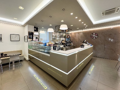 Foto Locale commerciale a Francavilla al Mare Centro di 96 m² con 1 locali