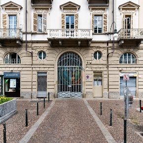 Foto Appartamento in Piazza Emanuele Filiberto 12, Torino di 55 m²