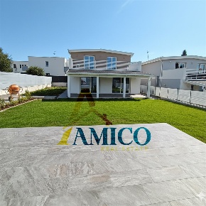 Foto Villa unifamiliare in Piano San Michele, Altavilla Milicia di 160 m²