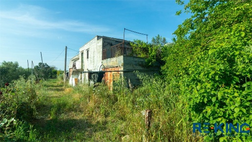 Foto Rustico a Casarano di 256 m² con 10 locali in vendita