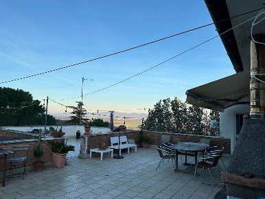 Foto Casa indipendente a Grosseto Stazione - Via Roma di 925 m² in vendita