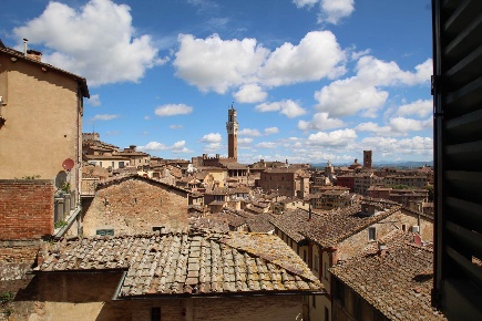 Foto Appartamento a Siena Piazza del Campo - Duprè di 218 m² con 8 locali