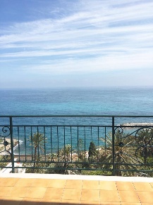 Foto Appartamento a Bordighera Zona Collinare di 50 m² con 3 locali