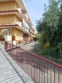 Foto Appartamento in Via Dott. Antonino Ferlito 11, Aci Catena Centro