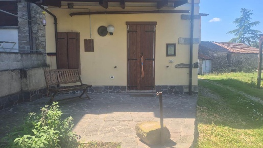 Foto Appartamento a Travo di 70 m² con 3 locali in affitto