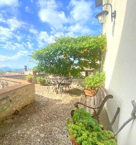 Foto Appartamento a Otricoli Poggio di 130 m² con 4 locali in vendita