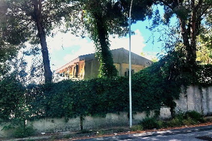 Foto Casa indipendente a Messina San Licandro di 210 m² con 5 locali