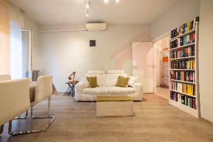 Foto Appartamento in Via Varese 1, Rozzano Centro di 60 m² con 2 locali