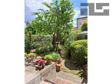 Foto Appartamento in VIA RAMAZZINI, Firenze Coverciano di 115 m² in vendita