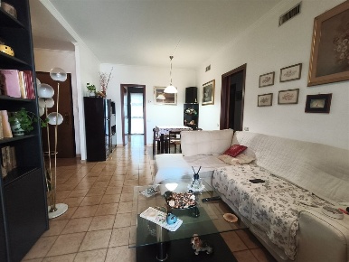 Foto Appartamento in PIAZZALE HEGEL, Roma Ponte Mammolo di 93 m² in vendita