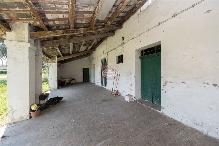 Foto Casa indipendente a Cesena di 320 m² con 11 locali in vendita