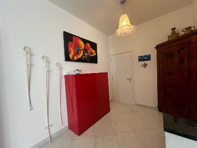 Foto Appartamento a Ravenna di 110 m² con 4 locali in vendita