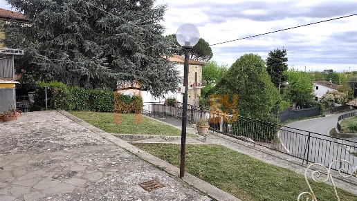 appartamento in vendita ad Arezzo in zona San Giuliano