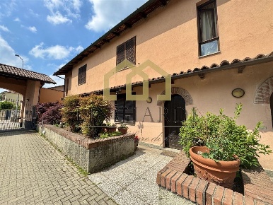 Foto Appartamento in Frazione Riolo, Lodi Revellino, Campo Marte di 90 m²