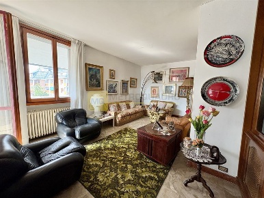 Foto Appartamento in Via Belvedere, Lecco Turati - Santo Stefano di 250 m²