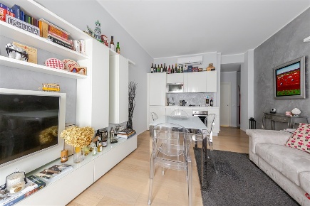 Foto Appartamento in VIALE PAPINIANO, Milano Corso Genova di 50 m²