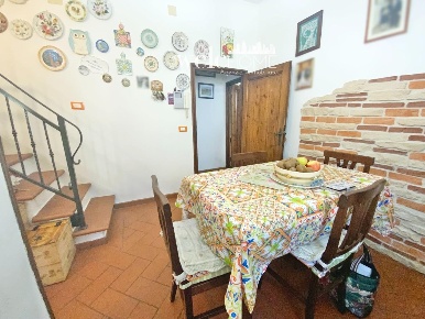 Foto Appartamento a Prato Pietà di 70 m² con 3 locali in vendita