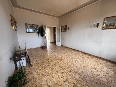 Foto Appartamento a Siena Cappuccini di 81 m² con 5 locali in vendita