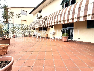 Foto Attico a Lucca San Marco - Acquacalda di 125 m² con 7 locali