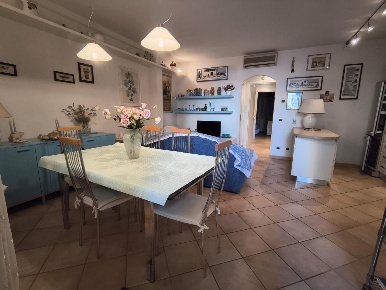 Foto Appartamento a Camaiore Lido di Camaiore di 70 m² con 4 locali