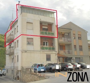 Foto Appartamento in 64100 Castagneto TE Italia, Teramo di 100 m²