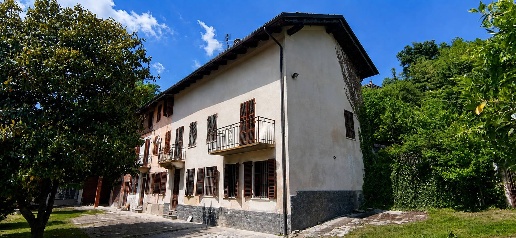 Foto Casa indipendente in Via Principe Amedeo 11, Frinco Centro di 280 m²