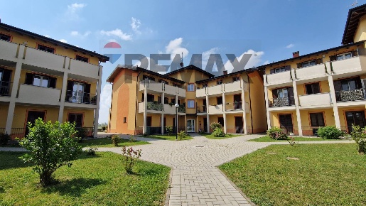 Foto Appartamento in via Perlasca 2, Vellezzo Bellini di 62 m² con 2 locali